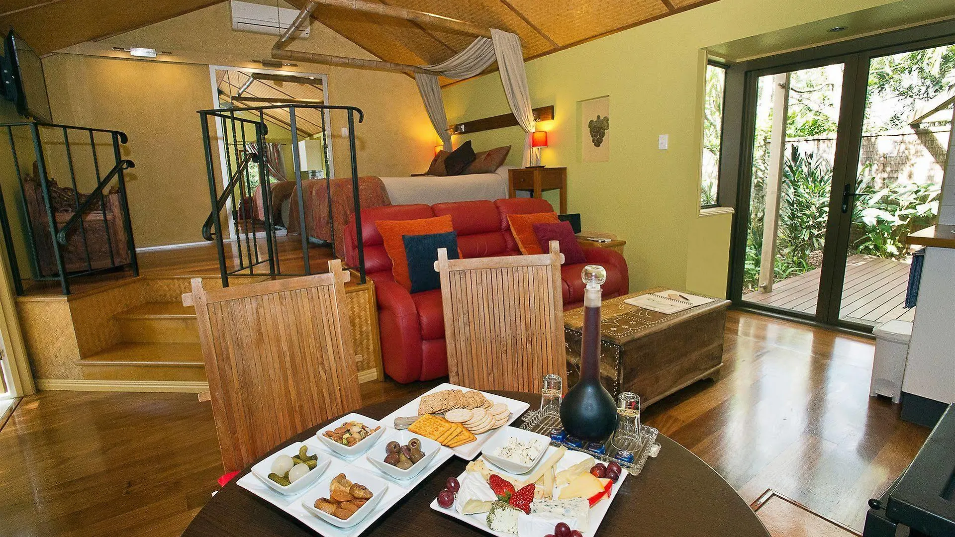 Witches Falls Cottages タンボリーン・マウンテン 0*,  オーストラリア