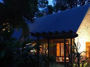 ロッジ Witches Falls Cottages タンボリーン・マウンテン