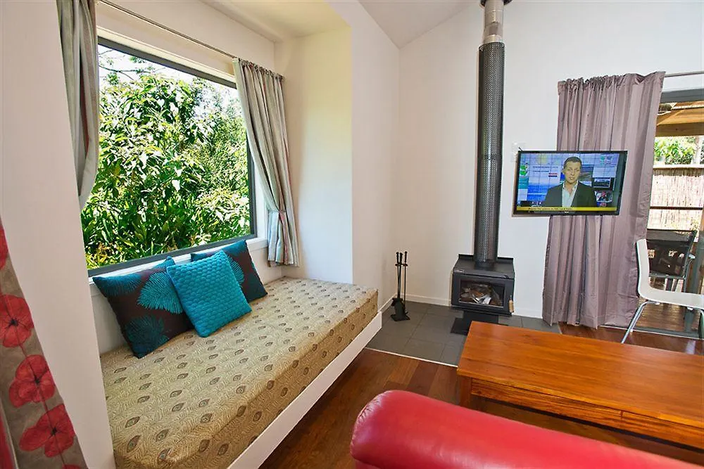 Witches Falls Cottages Mount Tamborine 0*,