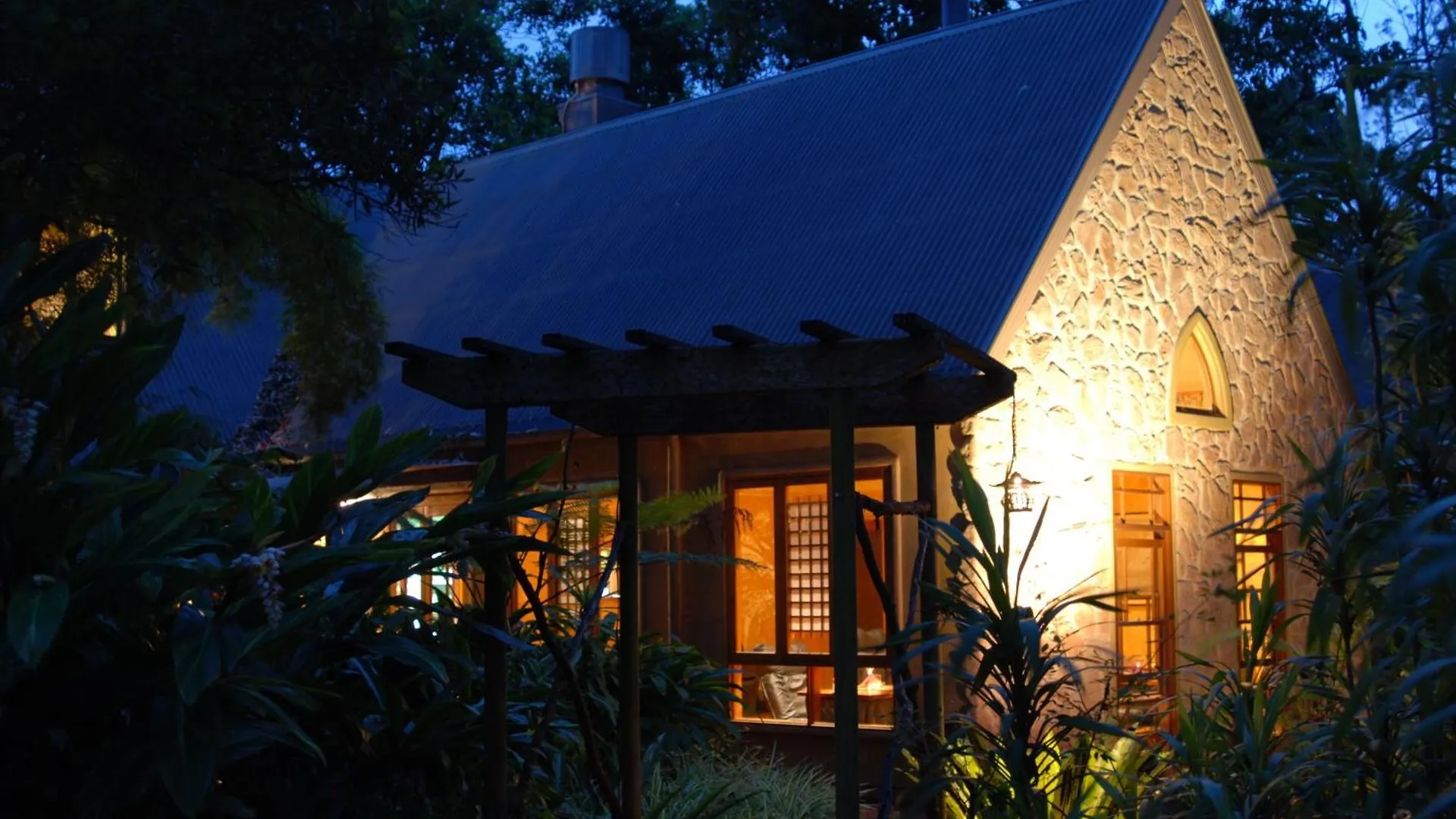 Lodge Witches Falls Cottages Mount Tamborine Australia